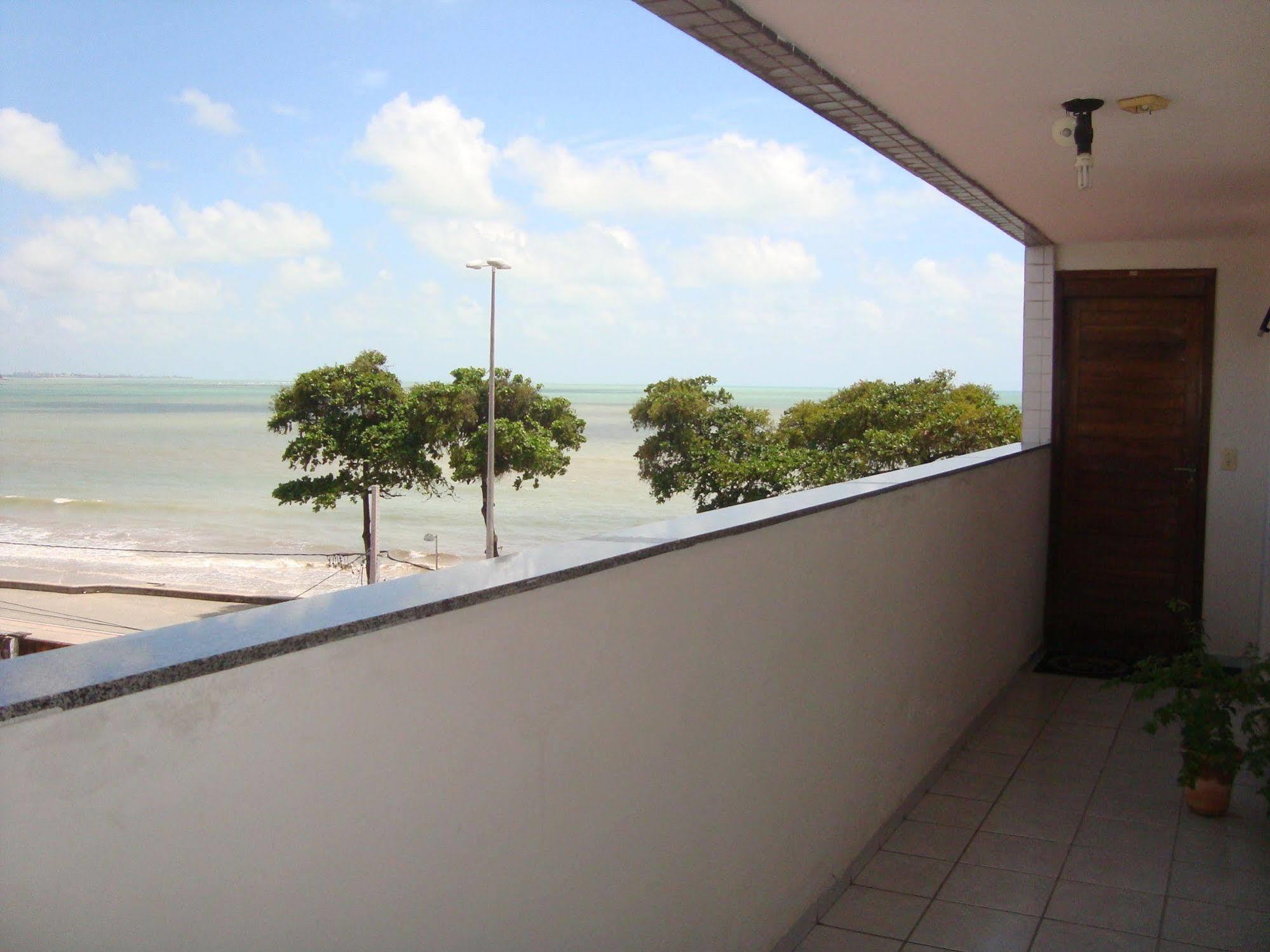 Aparthotel Portugal Flat à João Pessoa Extérieur photo